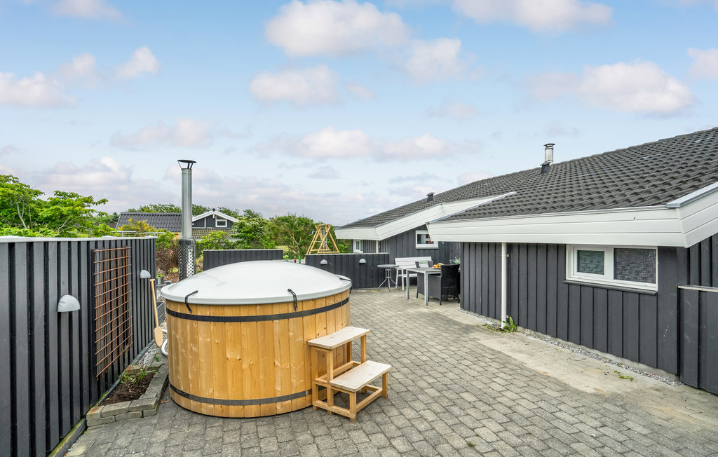 Feriehuse - Lønstrup , Danmark - A06100 16