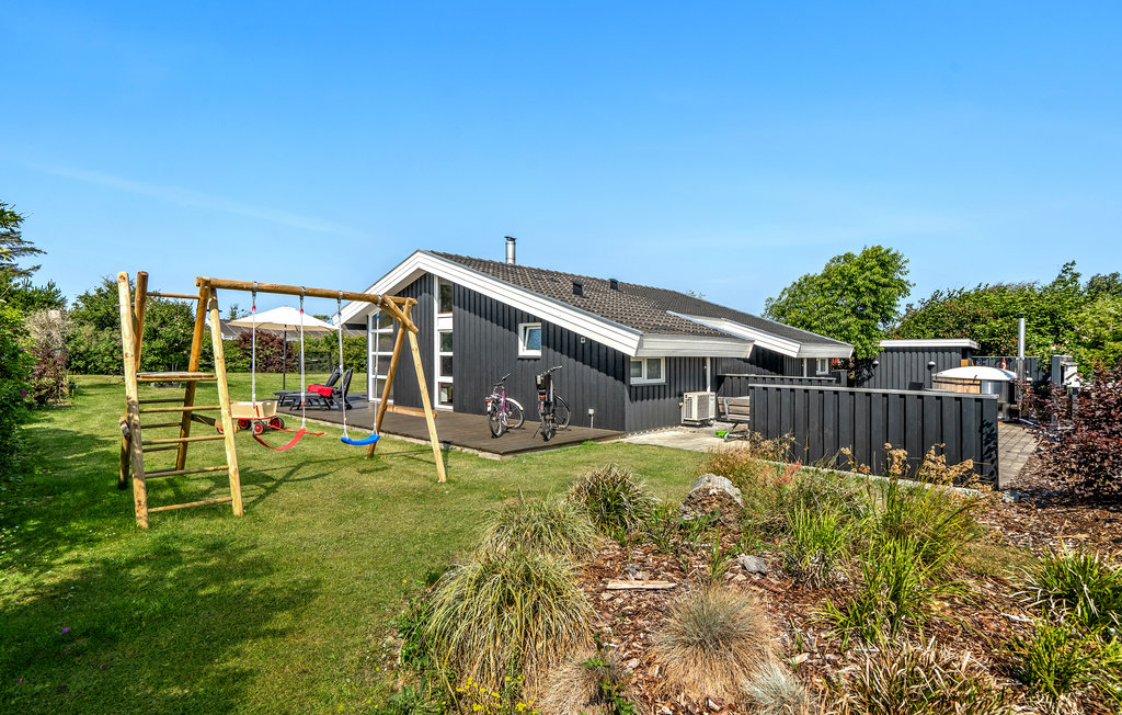 Feriehuse - Lønstrup , Danmark - A06100 11