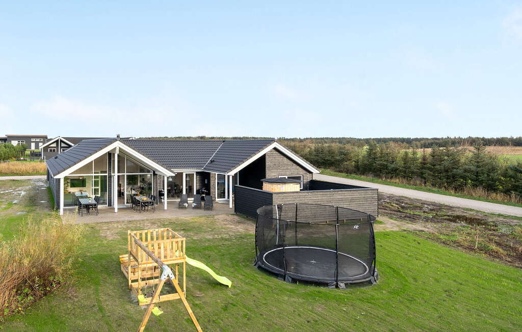 Feriehuse - Nr. Lyngby , Danmark - A07013 1