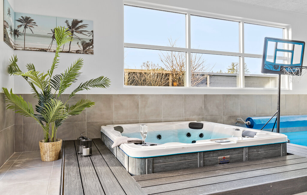 Semesterhus - Blokhus , Danmark - A13108 10