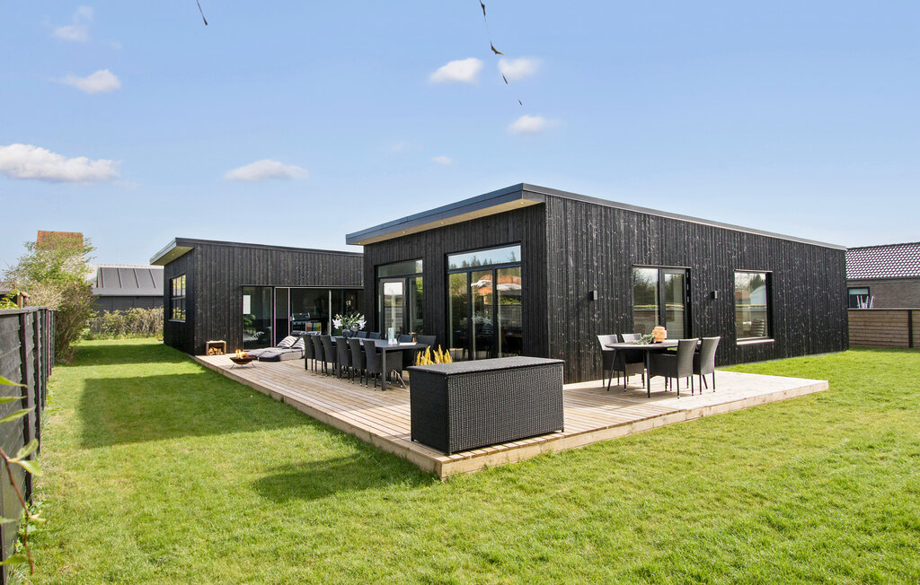 Semesterhus - Blokhus , Danmark - A13108 9