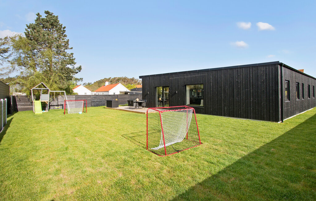 Semesterhus - Blokhus , Danmark - A13108 24