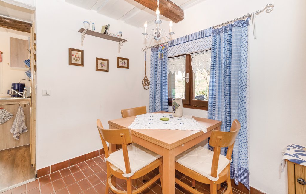 Feriehus - Heiligenbrunn , Østerrike - ABU121 10