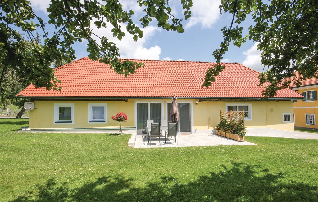 Book your Sankt Georgen am Langsee Launsdorf-Hochosterwitz Station, Sankt Georgen am We found 374 holiday rentals enter your dates for availability. Sankt Georgen am Langsee Launsdorf - Bookabach
