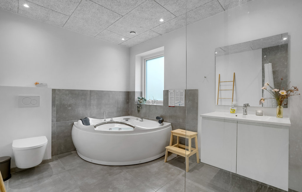 Semesterhus - Vorupør , Danmark - B15019 28