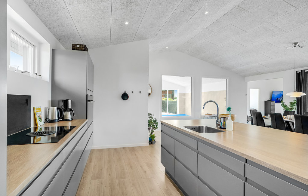 Feriehuse - Vorupør , Danmark - B17006 7