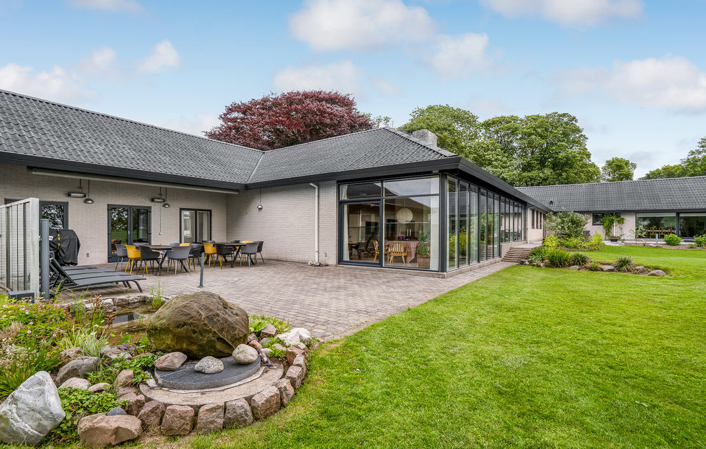 Semesterhus - Holstebro , Danmark - B5077 17