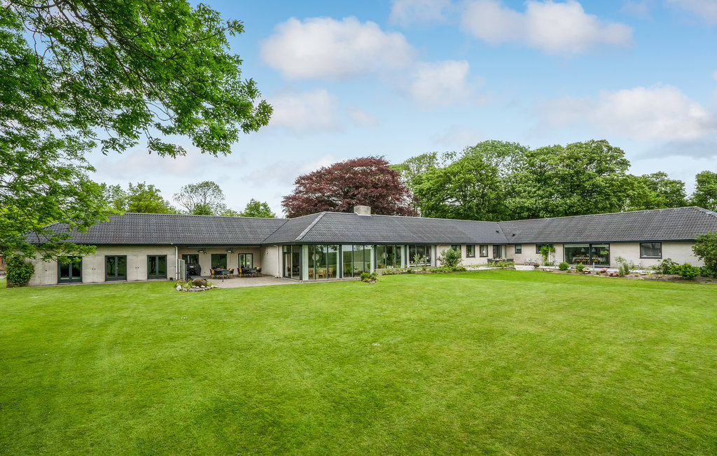 Semesterhus - Holstebro , Danmark - B5077 13