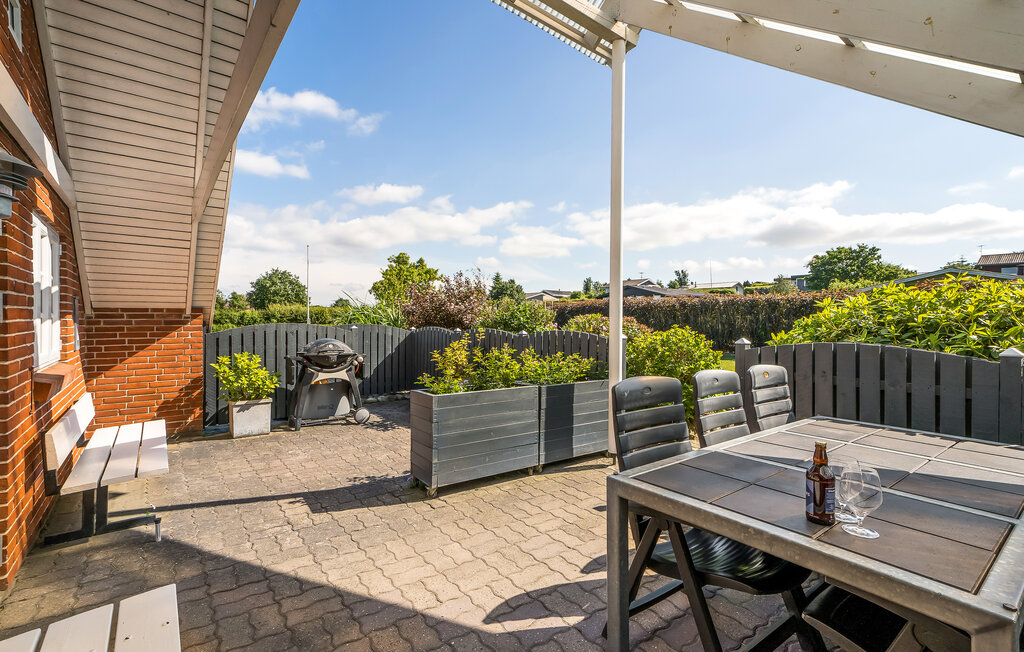 Semesterhus - Eskov Strandpark , Danmark - B51217 17