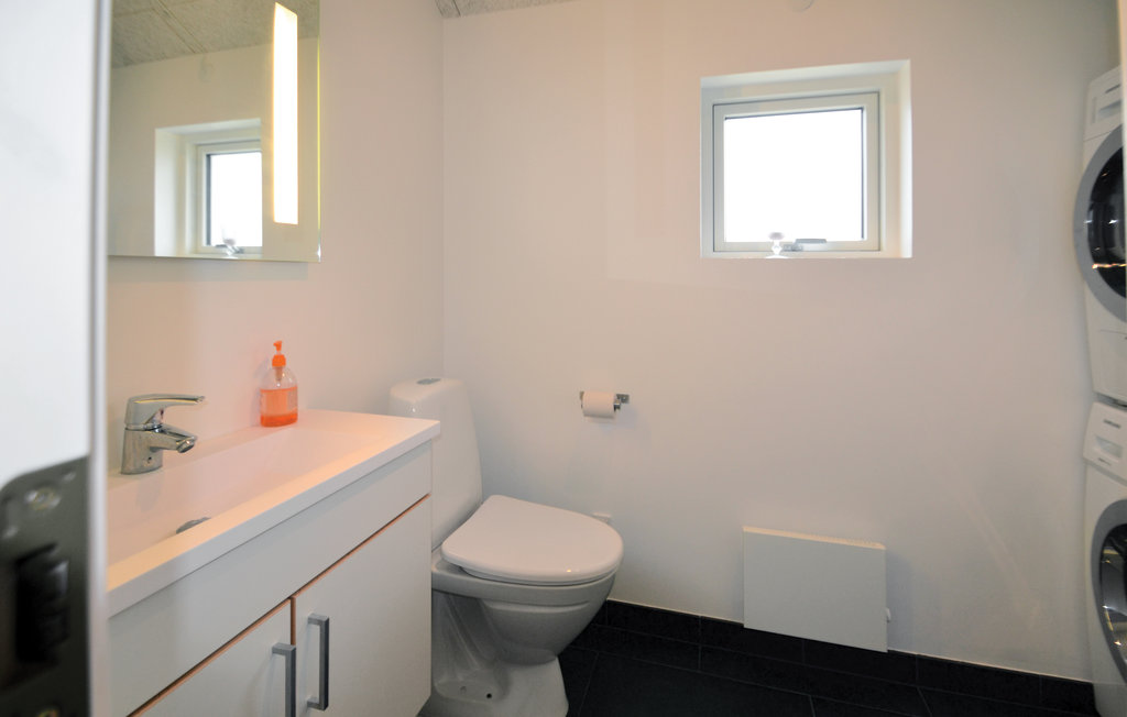 Semesterhus - Livbjerggård Strand , Danmark - B5141 21