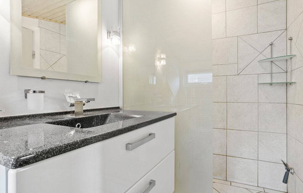 Feriehuse - Hostrup strand , Danmark - B51302 25