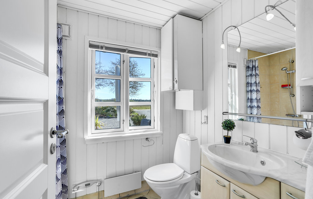 Feriehus - Lyngs Strand , Danmark - B52062 21