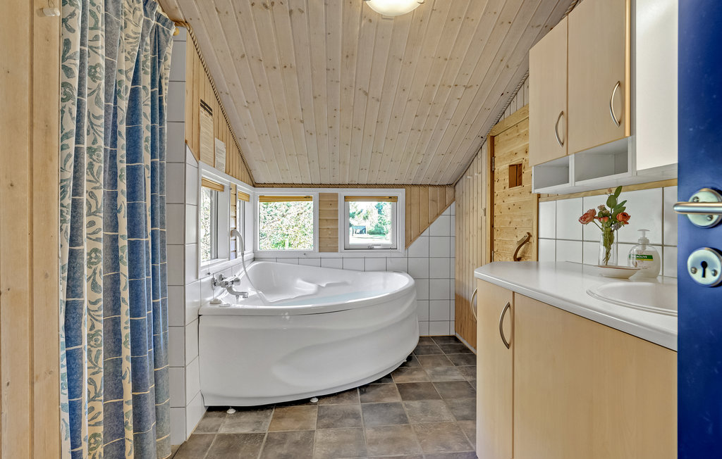 Feriehuse - Thorup Strand , Danmark - B70039 24