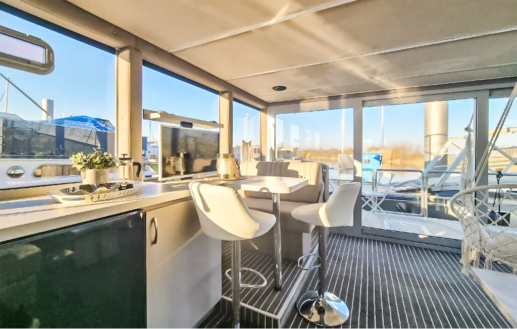 Husbåt/Hus på vatten - Kinrooij , Belgien - BLI040 5