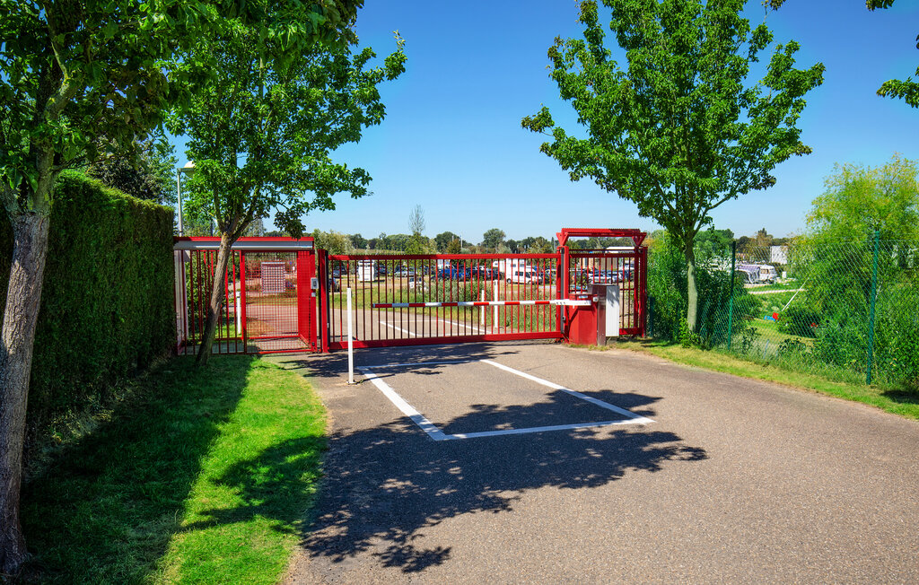 House boat - Kinrooij , Belgium - BLI042 14