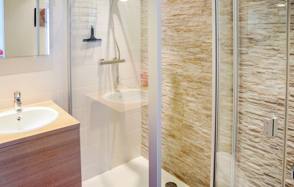 Semesterhus - Somme-Leuze , Belgien - BNA151 17