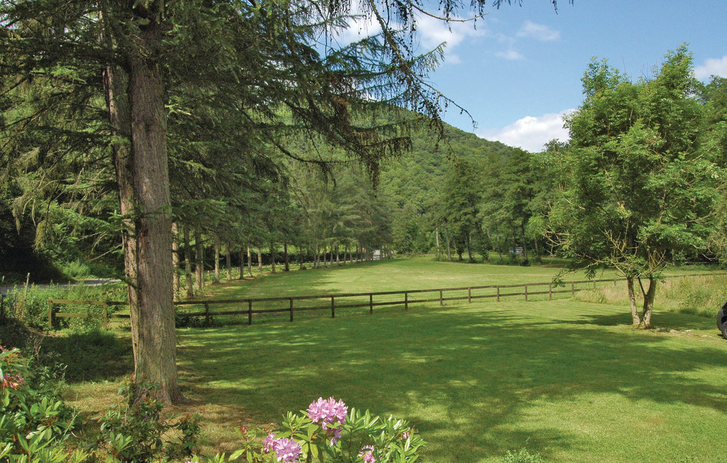 Feriehus - Beauraing , Belgia - BNA063 2