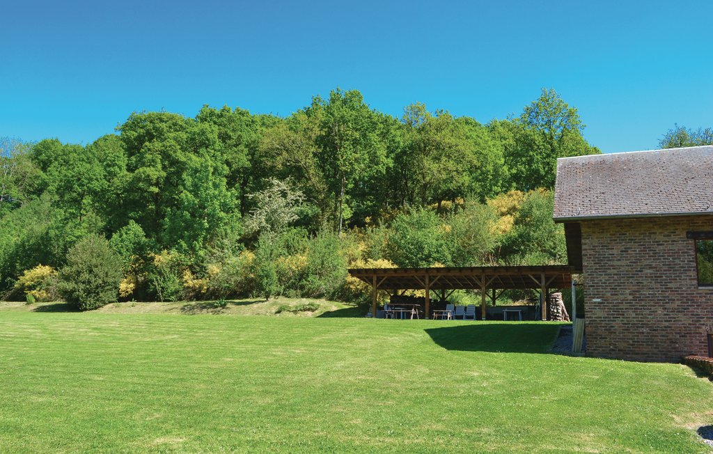 Feriehuse - Beauraing , Belgien - BNA078 6