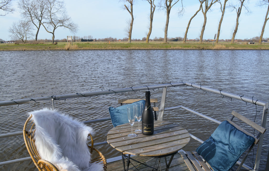 Husbåd - Nieuwpoort , Belgien - BVA330 6