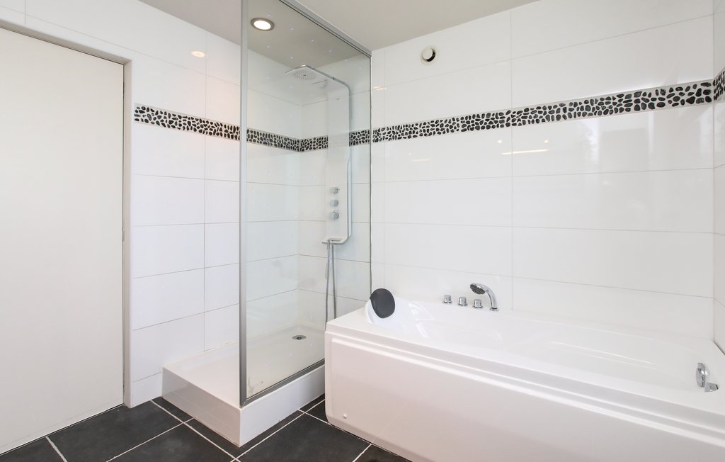 Semesterhus - Brugge , Belgien - BVA272 24