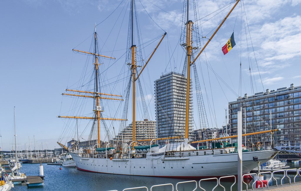 Husbåd - Nieuwpoort , Belgien - BVA330 3