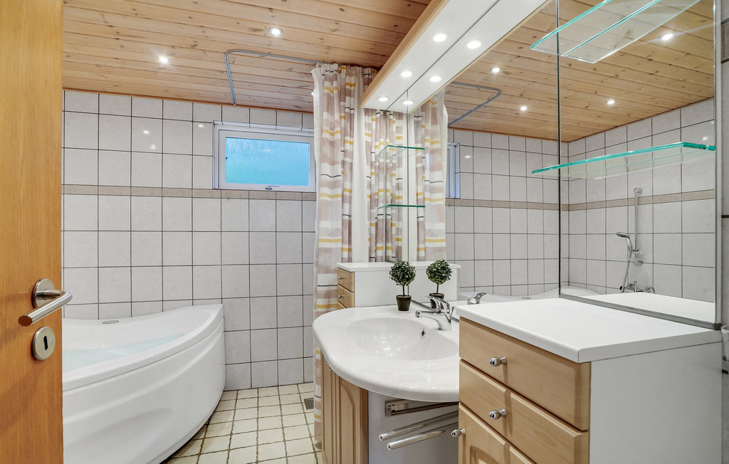 Feriehuse - Søndervig /Lodbjerg Hede , Danmark - C01380 9