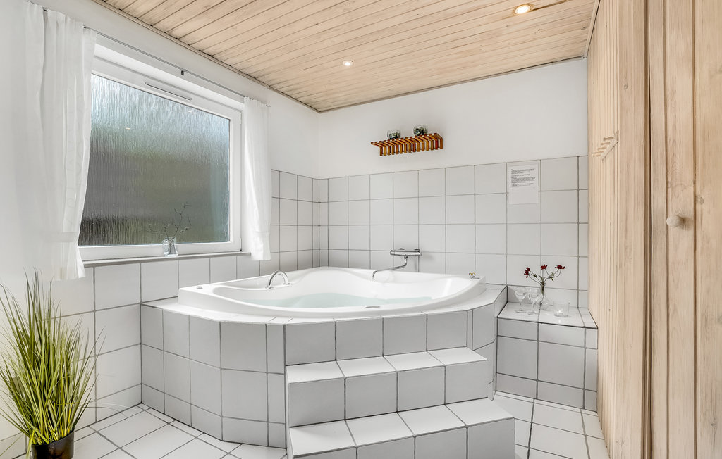 Feriehuse - Vester Husby , Danmark - C04269 9