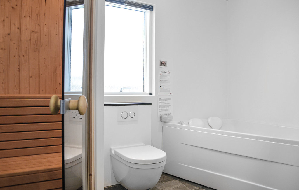 Feriehuse - Houvig , Danmark - C05101 19