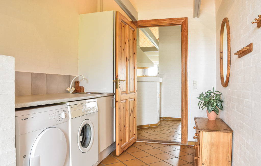 Feriehuse - Houvig , Danmark - C05010 20