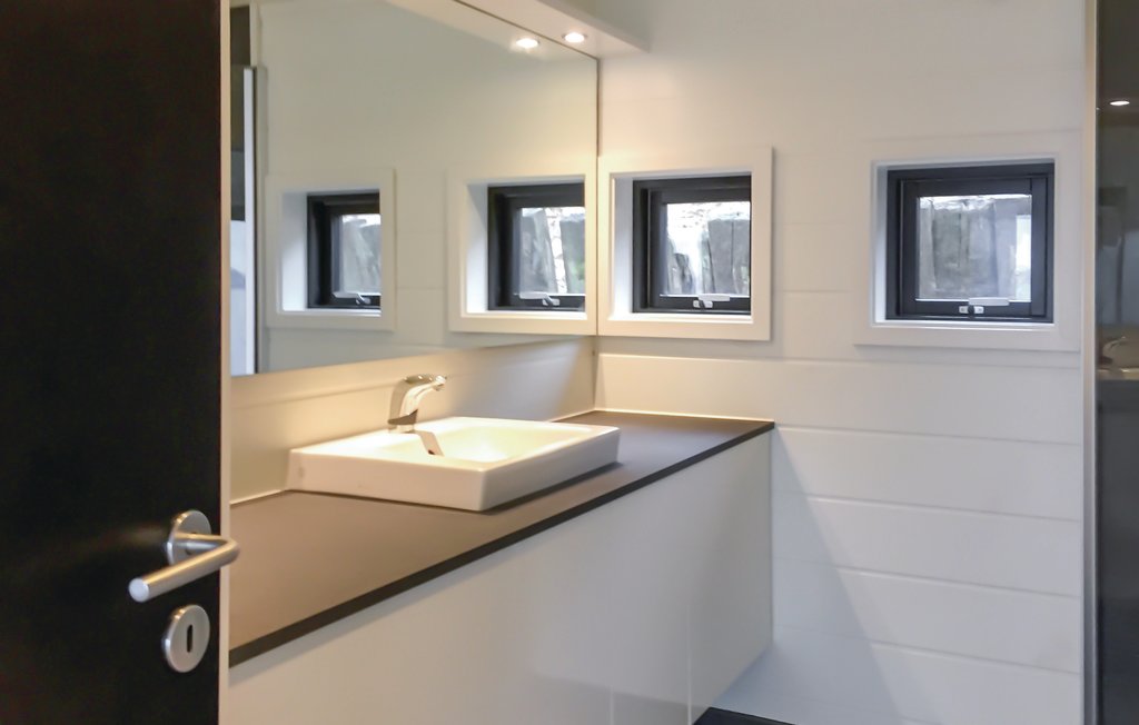 Feriehuse - Hejlsminde Strand , Danmark - C2023 24