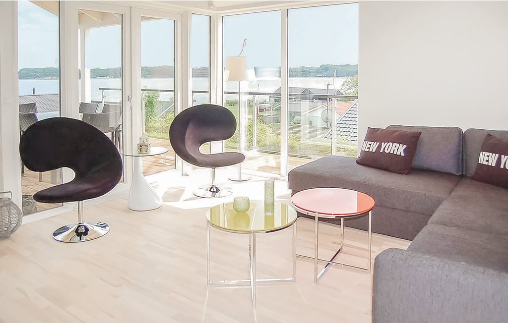 Feriehuse - Hejlsminde Strand , Danmark - C2070 2