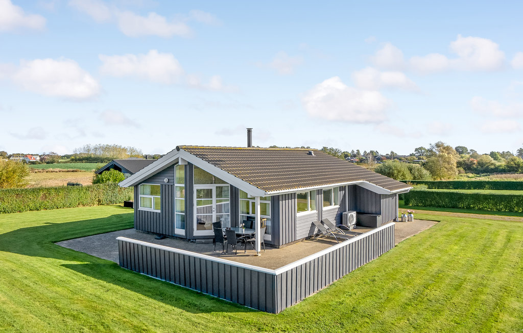 Feriehuse - Flovt Strand , Danmark - C2035 1