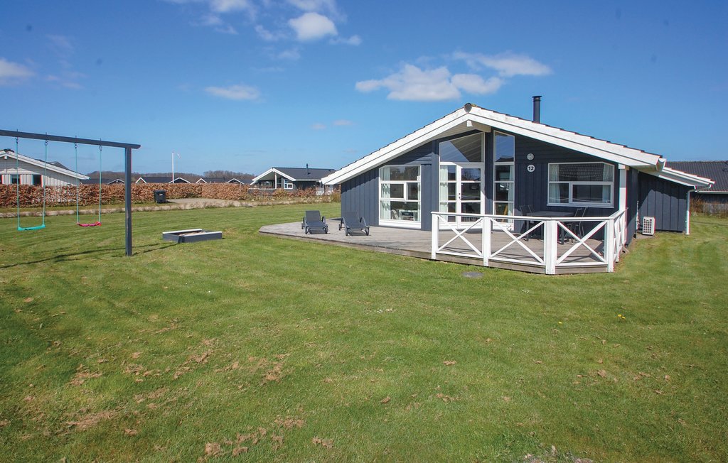 Feriehuse - Flovt Strand , Danmark - C2084 1