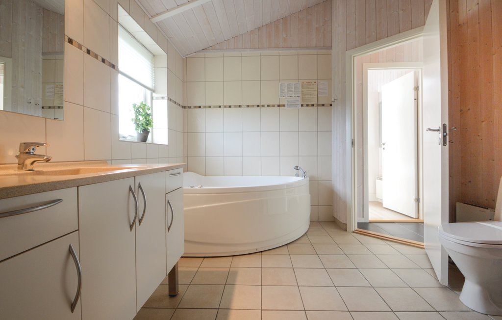 Semesterhus - Flovt Strand , Danmark - C2144 18