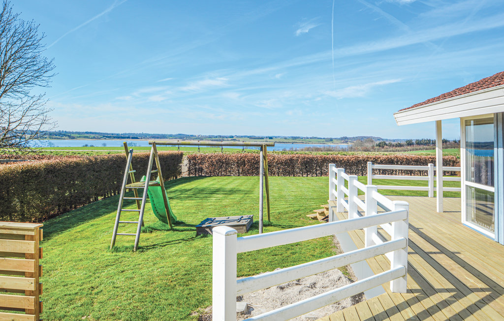 Feriehuse - Hejlsminde Strand , Danmark - C2282 8