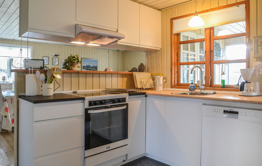 Semesterhus - Sunds Sø , Danmark - C4051 5