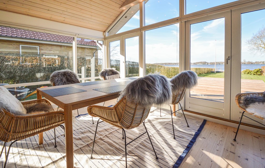 Feriehuse - Sunds Sø , Danmark - C4141 3