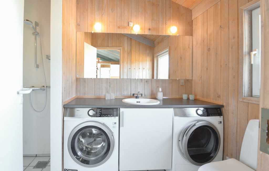 Semesterhus - Thorup Strand , Danmark - C7485 28