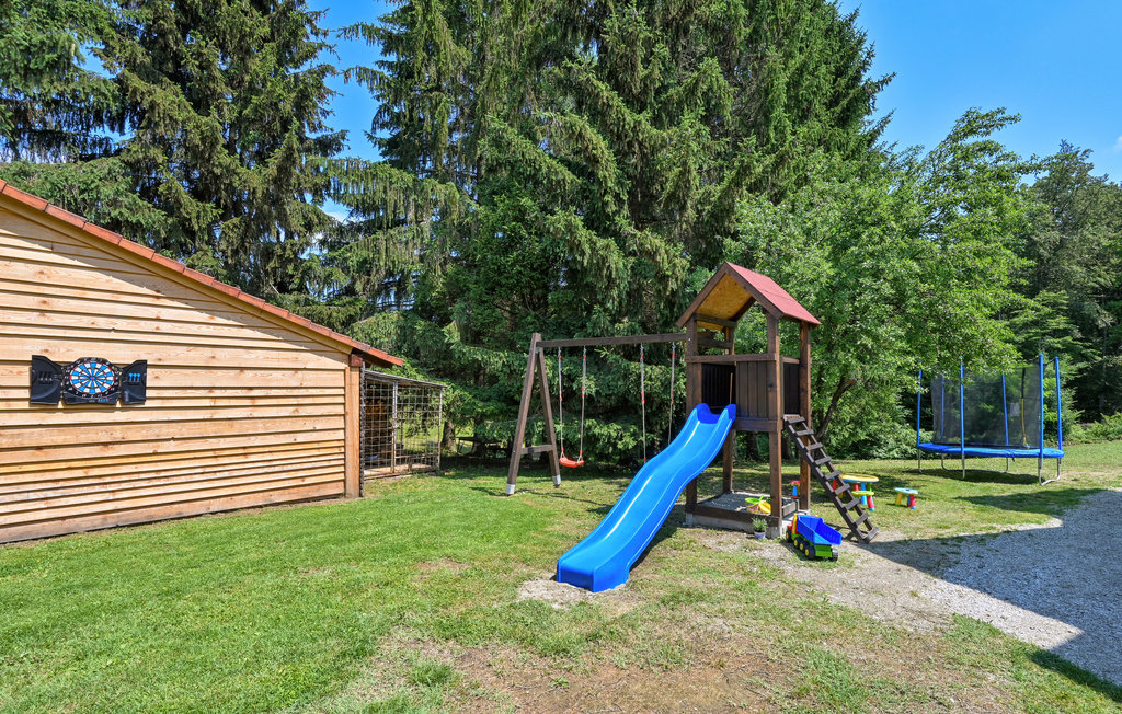 Semesterhus - Zagreb-Lasinja , Kroatien - CCC199 43