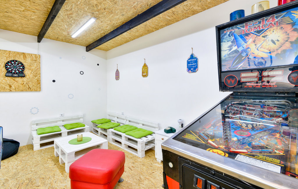 Feriehuse - Varazdin-Svibovec Podravski , Kroatien - CCC185 32