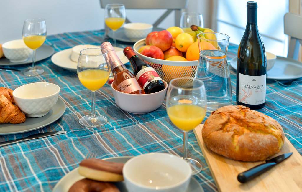 Feriehus - Zagreb-Bregana , Kroatia - CCC187 18