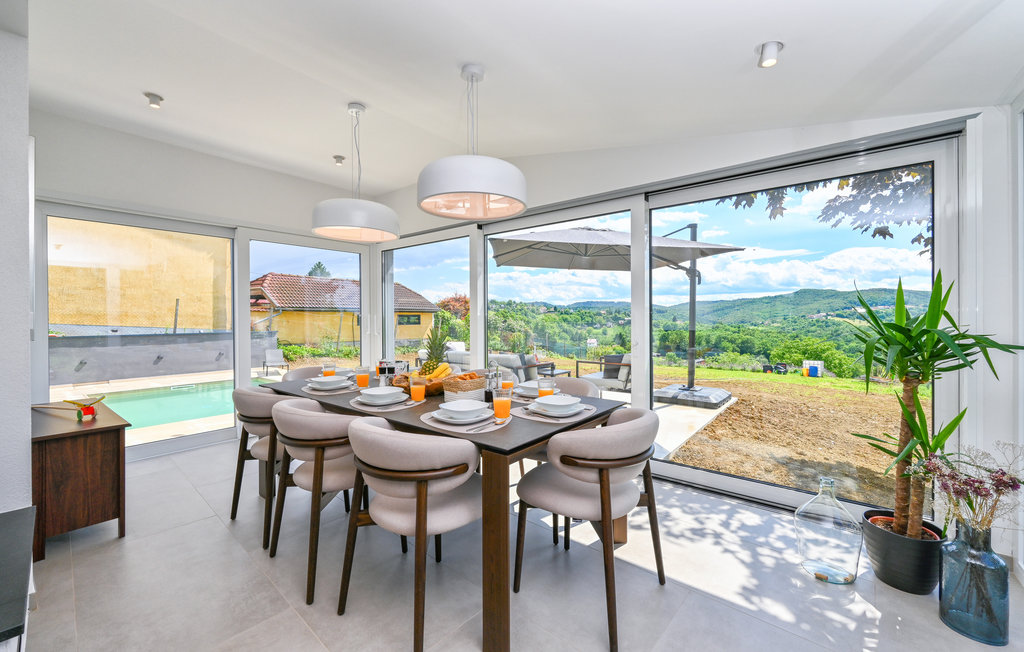 Feriehus - Varazdin Breg , Kroatia - CCC343 7