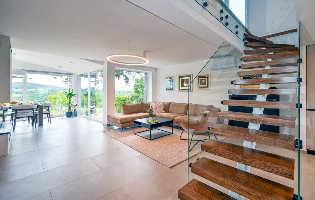 Feriehus - Varazdin Breg , Kroatia - CCC343 4