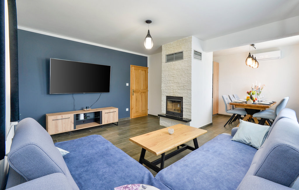 Semesterhus - Zagreb-Lasinja , Kroatien - CCC199 3