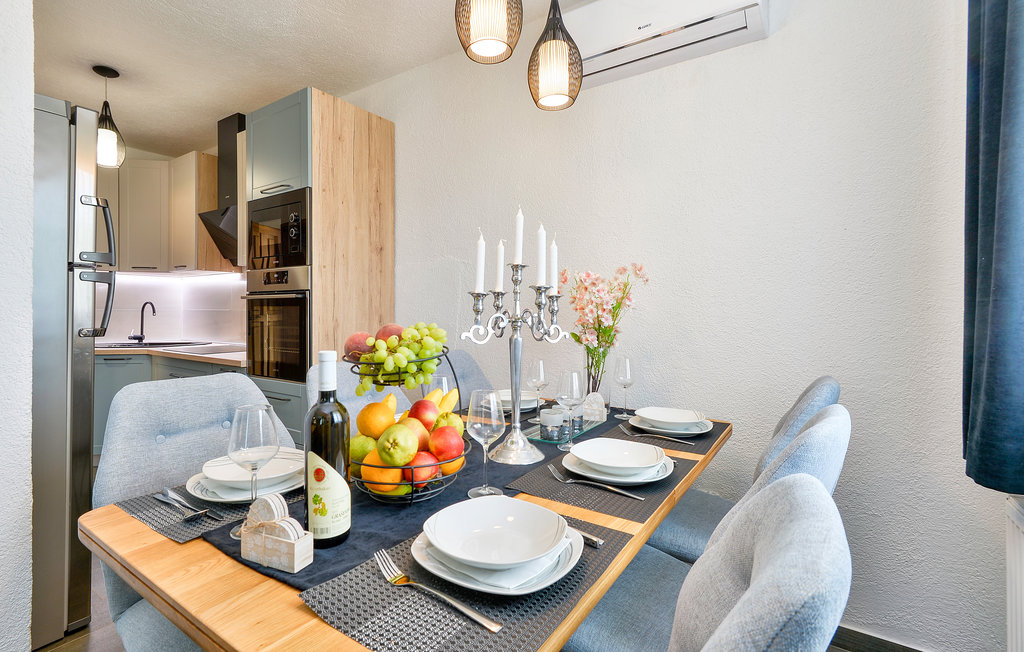 Semesterhus - Zagreb-Lasinja , Kroatien - CCC199 6