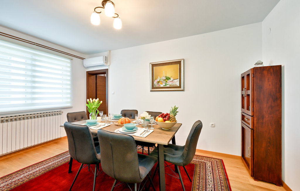 Semesterhus - Varazdin-Trnovec Bartolovecki , Kroatien - CCC336 14