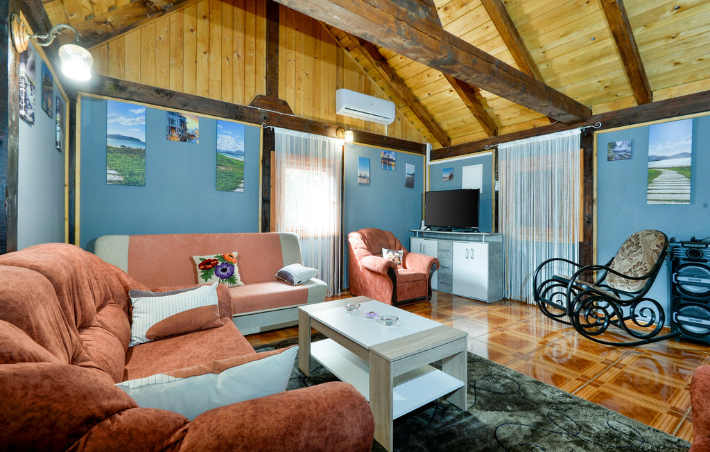 Semesterhus - Varazdin-Krizanec , Kroatien - CCC172 18