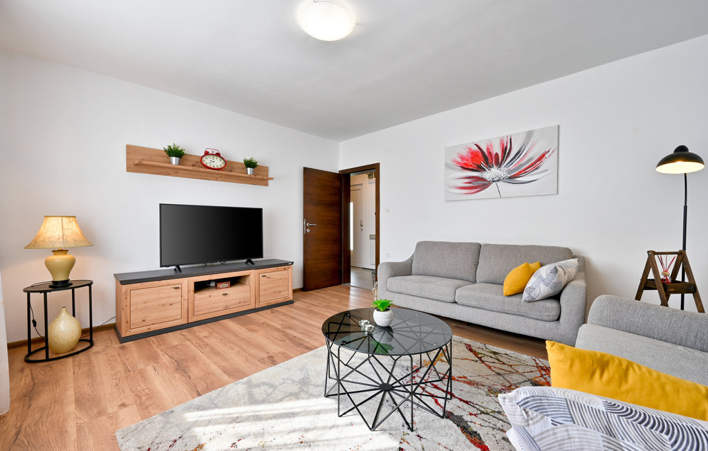 Semesterhus - Varazdin-Trnovec Bartolovecki , Kroatien - CCC336 1