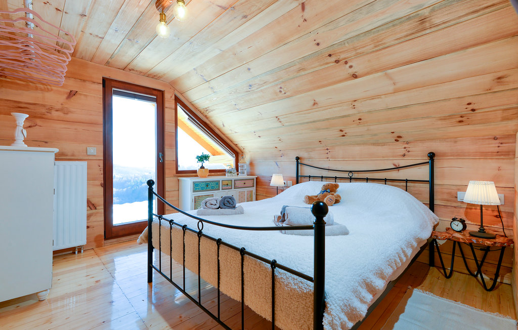 Semesterhus - Varazdin-Trakoscan , Kroatien - CCC156 41