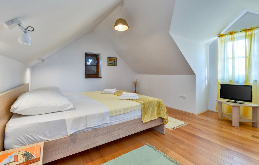 Semesterhus - Zagreb-Breznicki Hum , Kroatien - CCC315 34